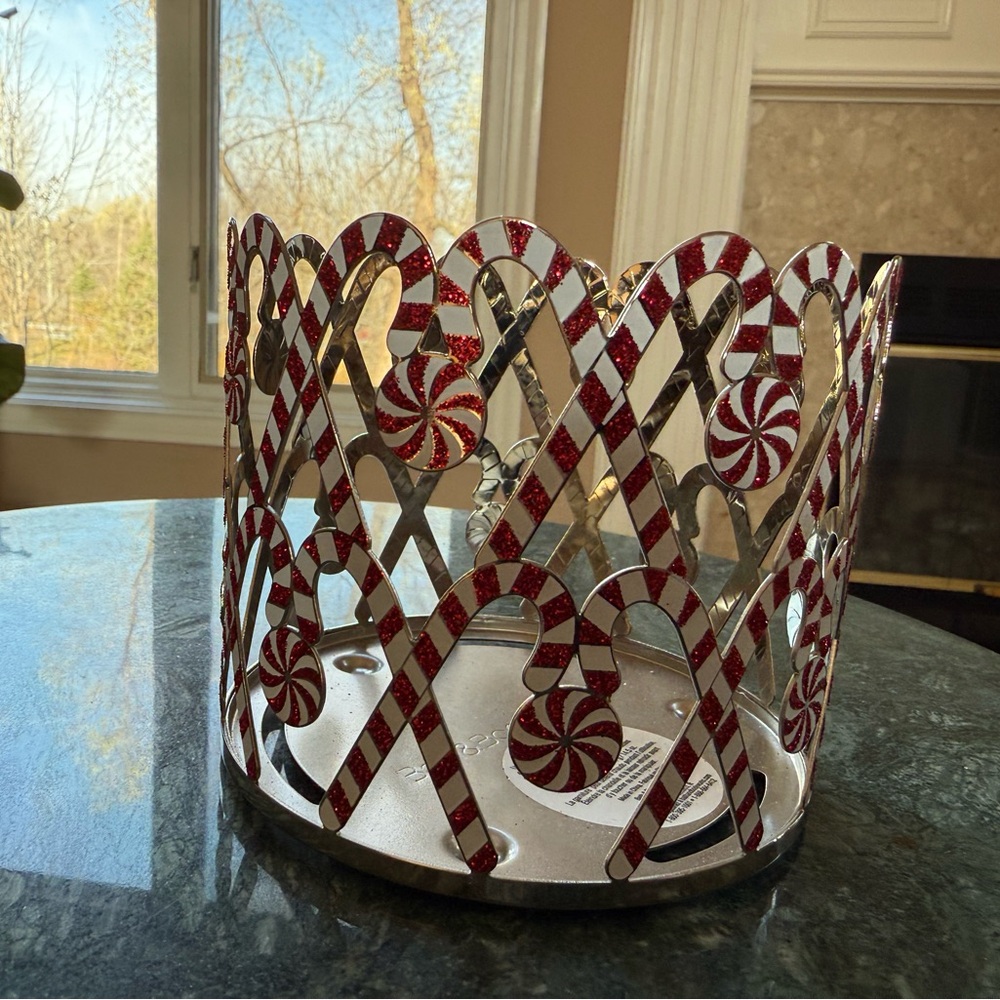 Bath & Body Works Candy Cane 3 Wick Candle Holder